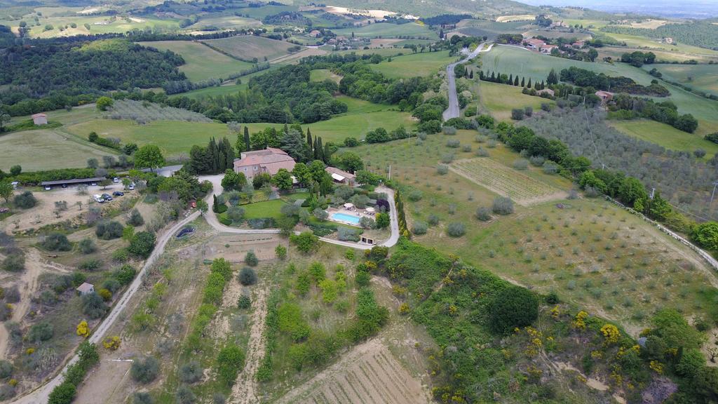 Tenuta Santo Pietro П'єнца Екстер'єр фото