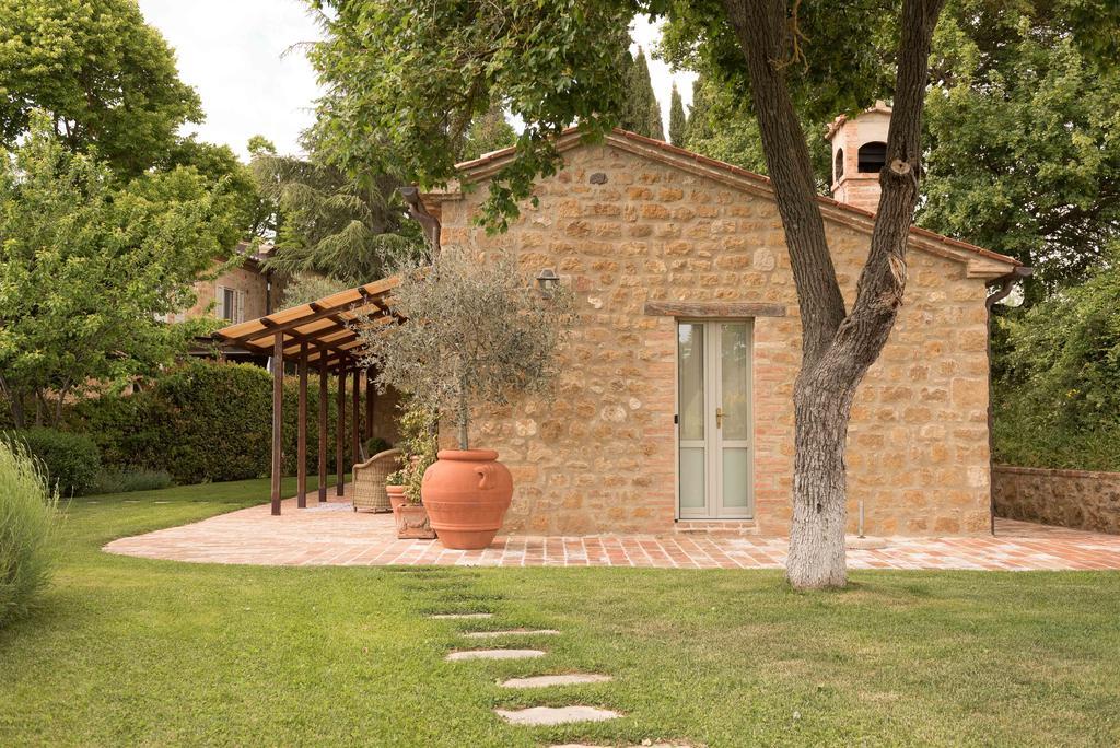 Tenuta Santo Pietro П'єнца Екстер'єр фото